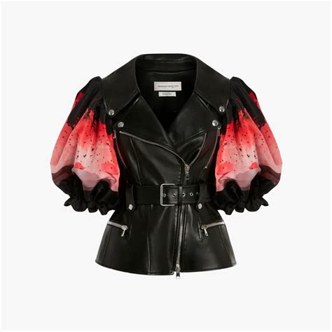 The Ultimate Guide to the Fall 2021 Fashion Trends.